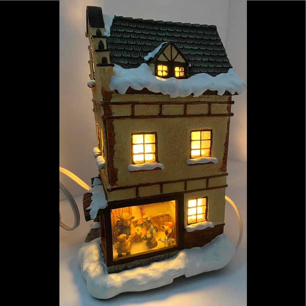 HAWTHORNE VILLAGE  “RARE”- SEASONS IN BLOOM FLORIST SHOPPE - Picture 7 of 9